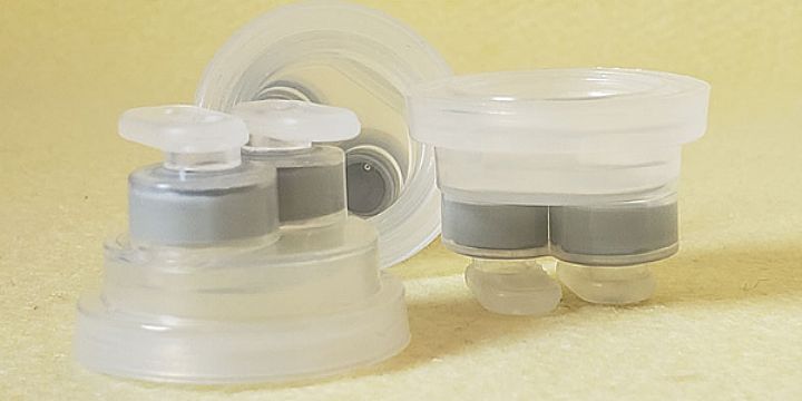 【每日分享】聚丙烯雙折式組合蓋的性能特點(diǎn)